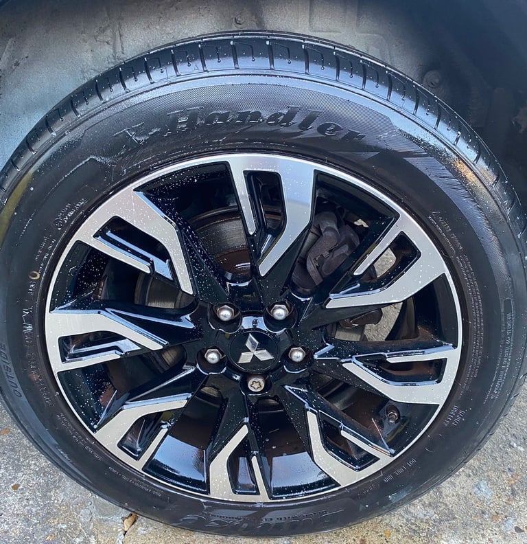 Mitsubishi, OUTLANDER, Estate, 2015, Other, 1998 (cc), 5 doors