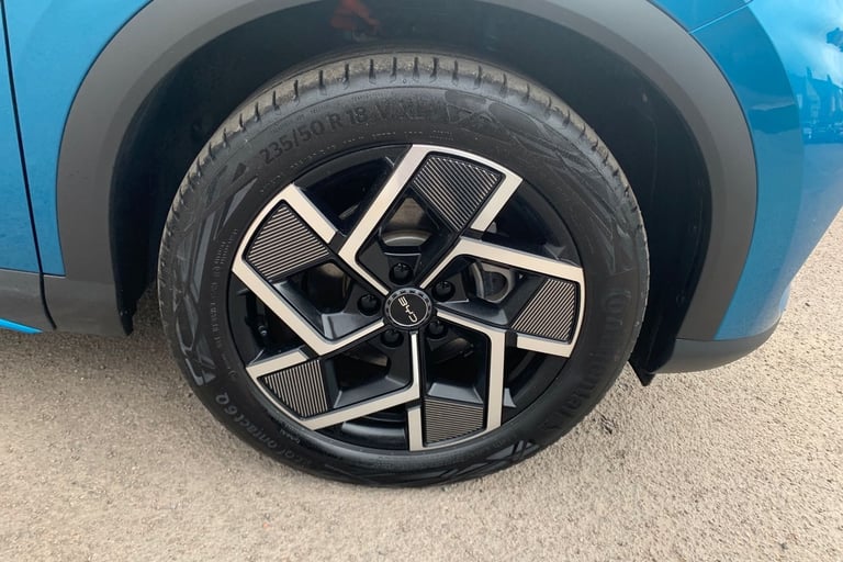 2024 BYD Atto 3 102370 Hatchback Electric Automatic