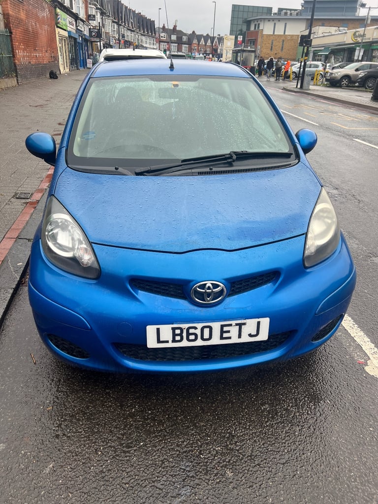 Toyota, AYGO, Hatchback, 2011, Manual, 998 (cc), 5 doors
