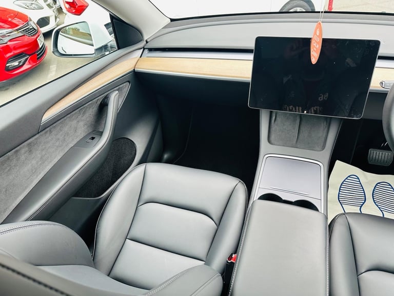 2023 Tesla Model Y Auto RWD 5dr MPV Electric Automatic