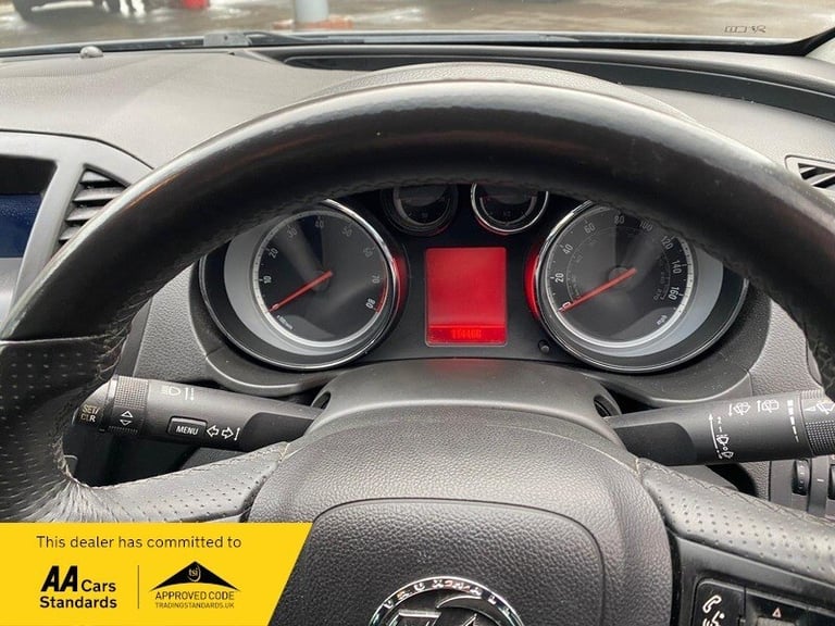 Vauxhall Insignia SRI