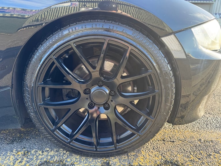 2009 BMW Z4 3.0si SE 2dr / RARE COUPE / ONE OF THE LAST Z4 COUPES PRODUCED