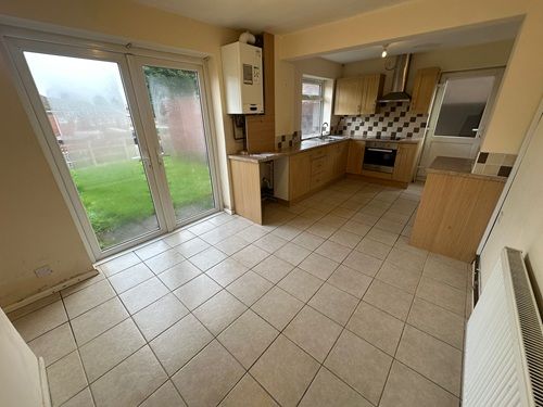 *B.C.H* 3 Bed Semi-Detached Home - Badsey Road, OLDBURY