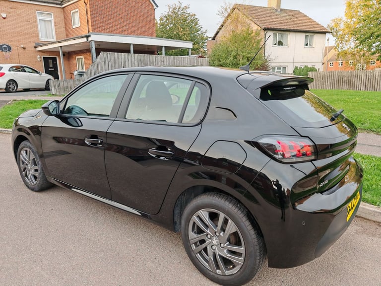 Peugeot, 208, Hatchback, 2022, Manual, 1199 (cc), 5 doors