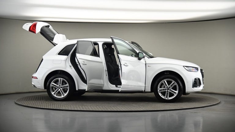 2024 Audi Q5 2.0 TFSIe 50 S line SUV 5dr Petrol Plug-in Hybrid S Tronic quattro Euro 6 ( SUV Petr...