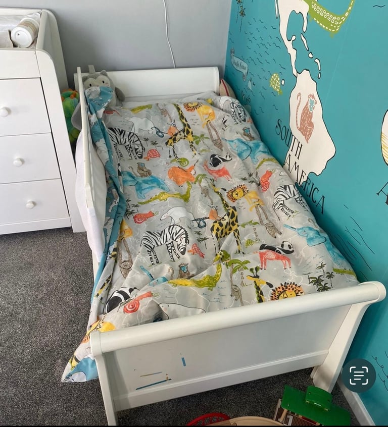 Mia Mama & Papa’s nursery set