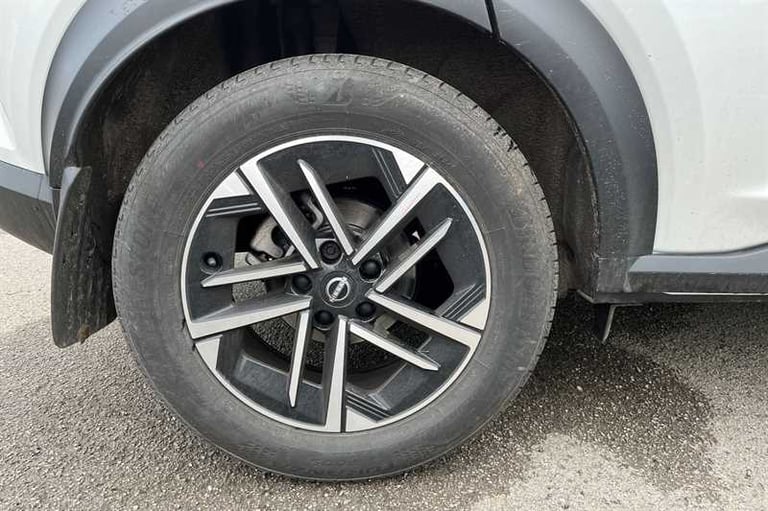 2024 Nissan Juke 1.0 DIG-T N-CONNECTA 5DR DCT Hatchback Petrol Automatic