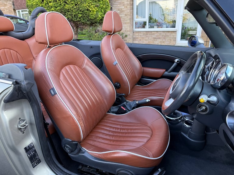 Mini sidewalk, Convertible, 2007, Manual, 1598 (cc), 2 doors