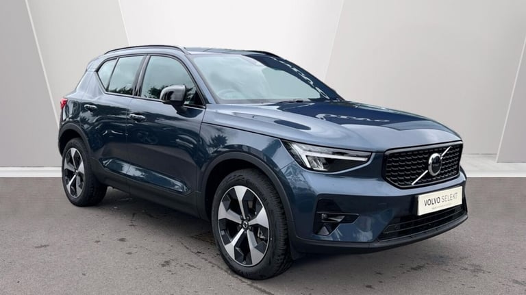 2025 Volvo XC40 2.0 B3P Plus Dark 5dr Auto SUV Petrol Automatic