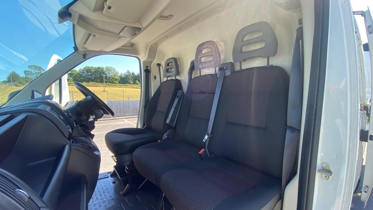 2015 Citroen Relay 2.2 HDi 35 L3 High Roof Euro 5 5dr PANEL VAN Diesel Manual