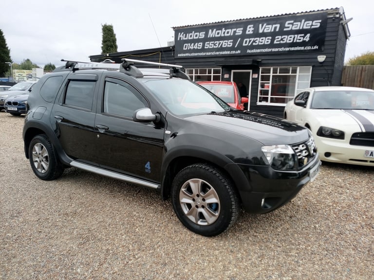 image for 2015 Dacia Duster 1.5 dCi Laureate SUV 5dr Diesel Manual 4WD Euro 5 (110 ps)