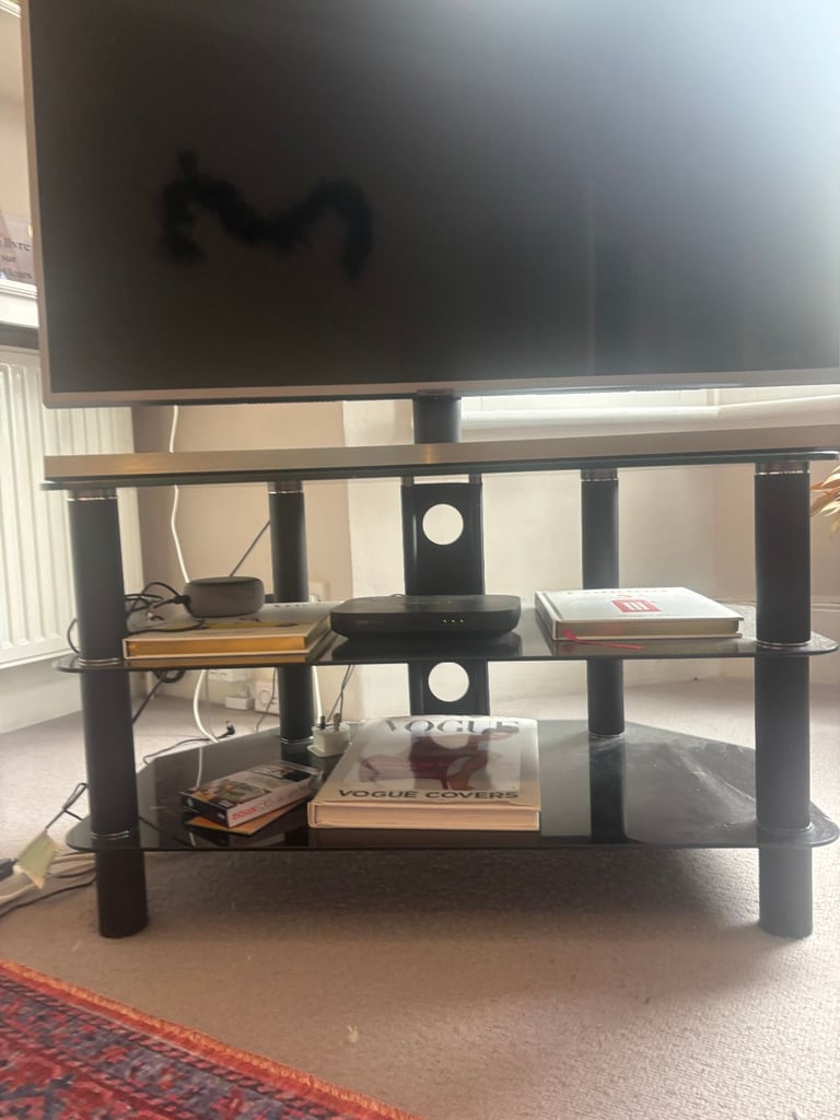 TV/Audio table