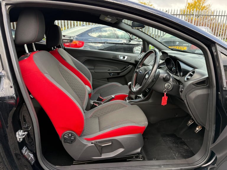 2017 Ford Fiesta 1.0T EcoBoost ST-Line Euro 6 (s/s) 3dr HATCHBACK Petrol Manual