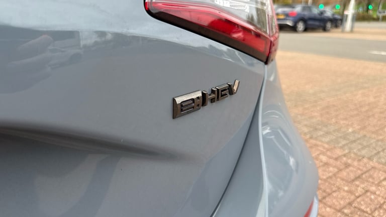 2025 Honda Civic HONDA Civic 2.0 Ehev Advance 5Dr CVT Hatchback Hatchback Hybrid Automatic