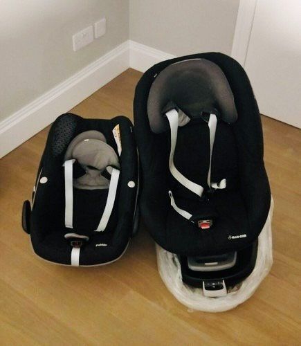 image for Maxi-Coxi Car Seat Bundle 
