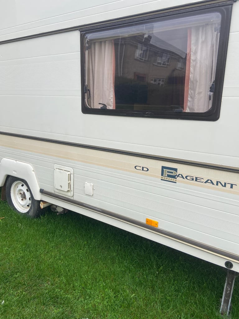 Bailey pageant cd 2 berth caravan very good condition for the year 