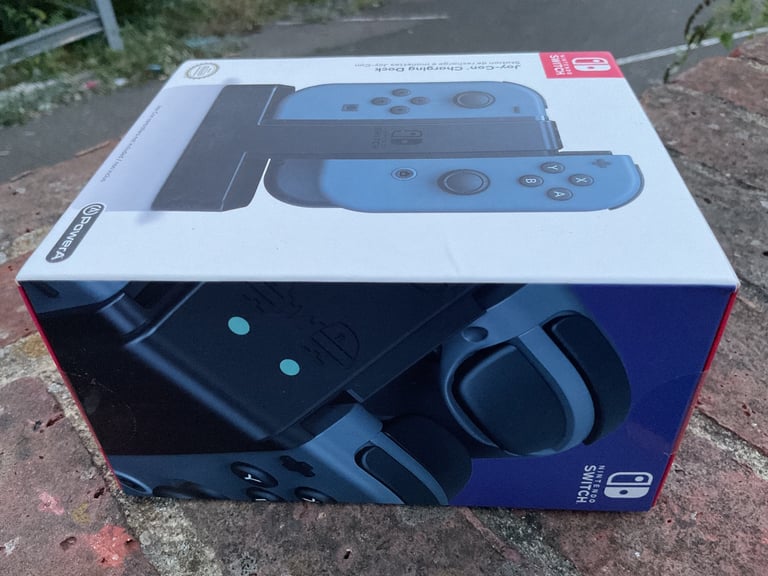 POWERA Joy-Con Charging Dock SUPER MARIO  ENHANCED WIRED CONTROLLER - New | Sealed