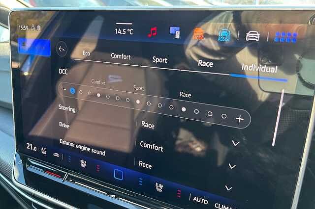 2025 Volkswagen Golf 2.0 TSI 333 R Black Edition 4Motion 5dr DSG Hatchback Petrol Automatic