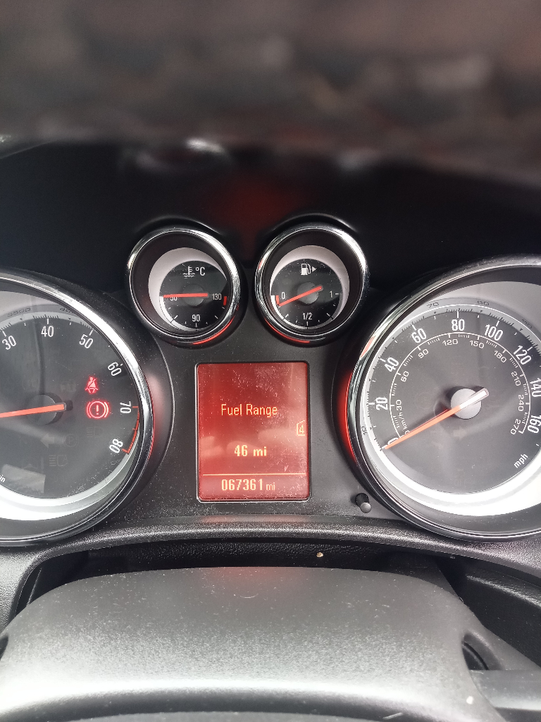 Vauxhall, ASTRA GTC, Hatchback, 2014, Manual, 1598 (cc), 3 doors