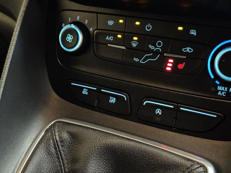 2021 Ford Transit Connect 1.5 EcoBlue 120ps Limited Van PANEL VAN DIESEL Manual