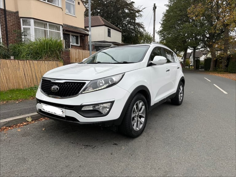 2014 64 Plate Kia, SPORTAGE 1.7 Diesel, Pan Roof, Parking sensors