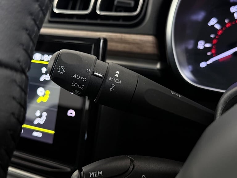 2022 Citroen C3 1.2 PureTech 110 Shine Plus 5dr EAT6 HATCHBACK PETROL Automatic