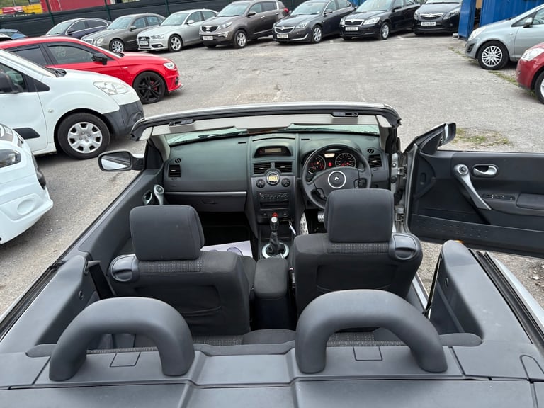 2008 Renault Megane 1.9 dCi Dynamique 2dr Non FAP - 12 Month Mot -  CONVERTIBLE Diesel Manual
