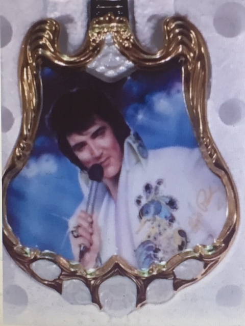 RARE: Elvis Guitar Plate '1974 The Superstar' Entertainer of Century *AS NEW*