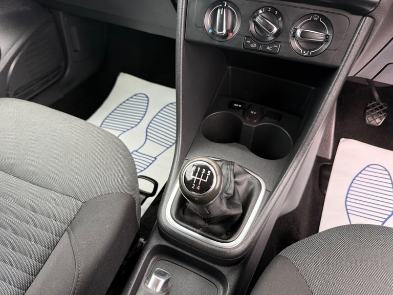 2012 Volkswagen Polo 1.2 Match Euro 5 3dr HATCHBACK Petrol Manual