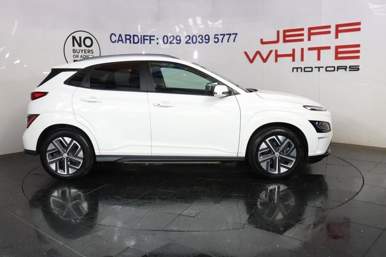 2021 Hyundai KONA 64kWh Premium 5dr Auto (APPLE CAR PLAY, HEATED SEATS) HATCHBACK ELECTRIC Automatic