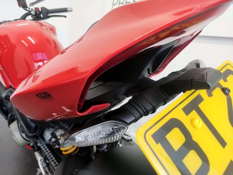 2022 Ducati Streetfighter V4S Red 2,160 Miles Akro Cans | £270 Dep & £270 pcm