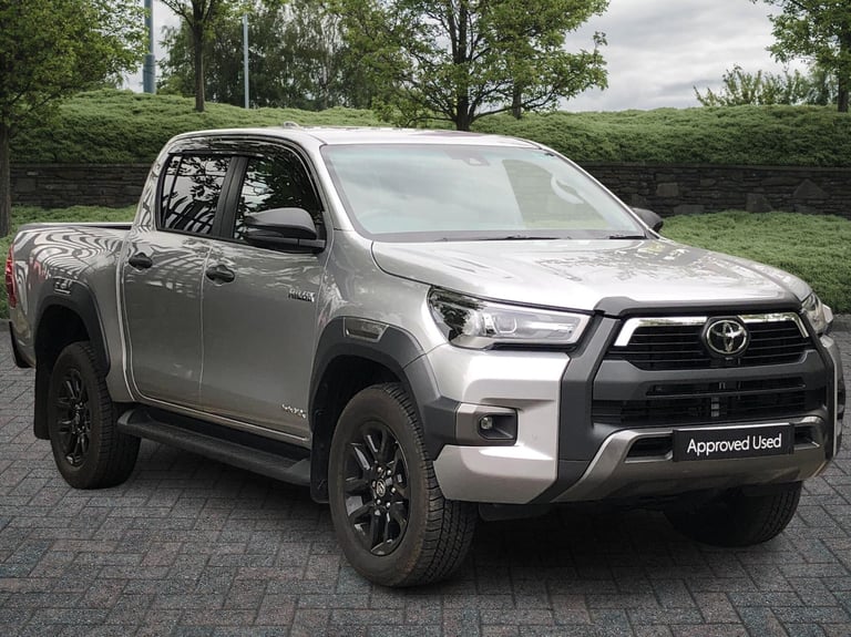 image for 2025 Toyota Hilux Invincible X D/Cab Pick Up 2.8 Hybrid 48V Auto Double Cab Pick-up Diesel Automatic
