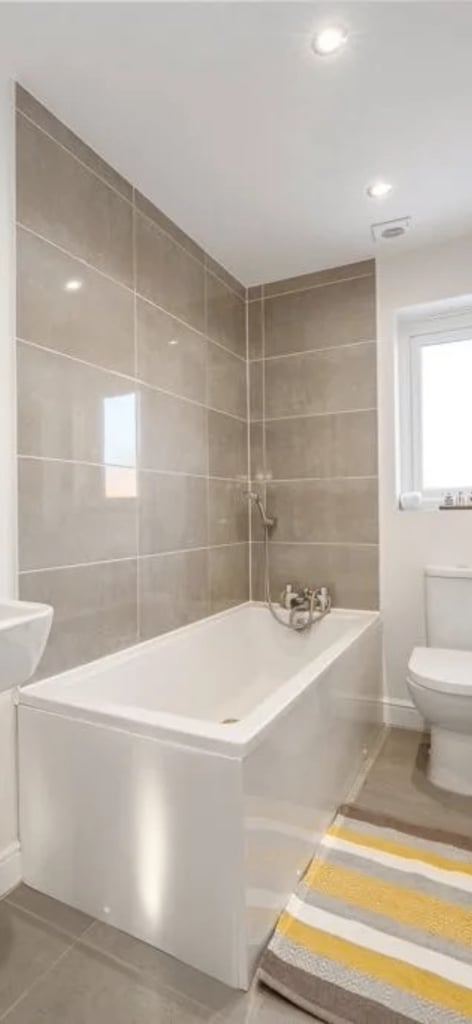 image for Bathtub 170cm for Sale