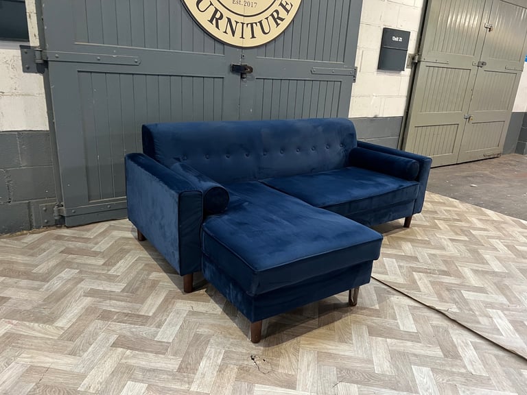 Blue velvet L shape sofa, FREE DELIVERY 