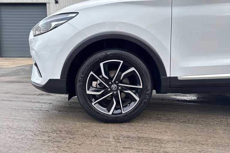 2023 MG MG ZS 93339 Hatchback Petrol Manual