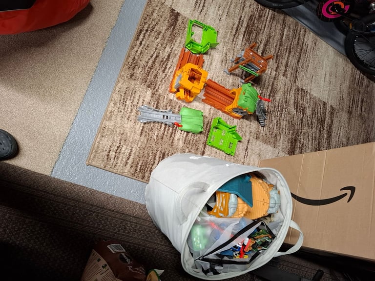 image for Trackmaster Thomas the Tank Engine Train Set