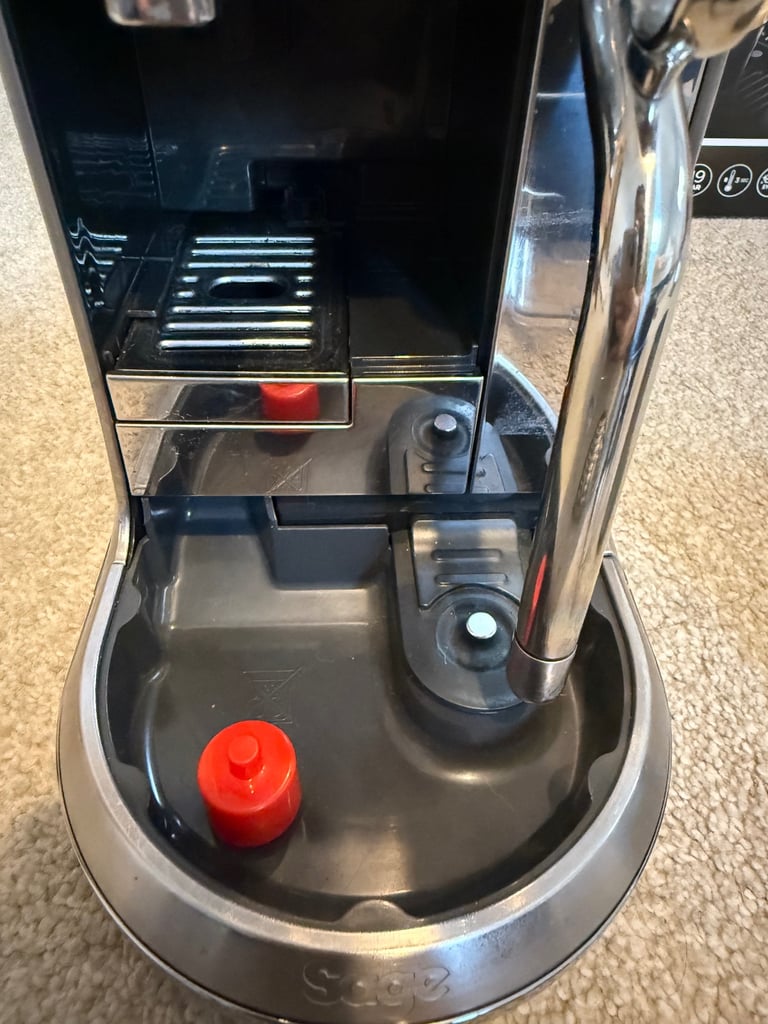 SAGE nespresso creatista plus coffee machine boxed 