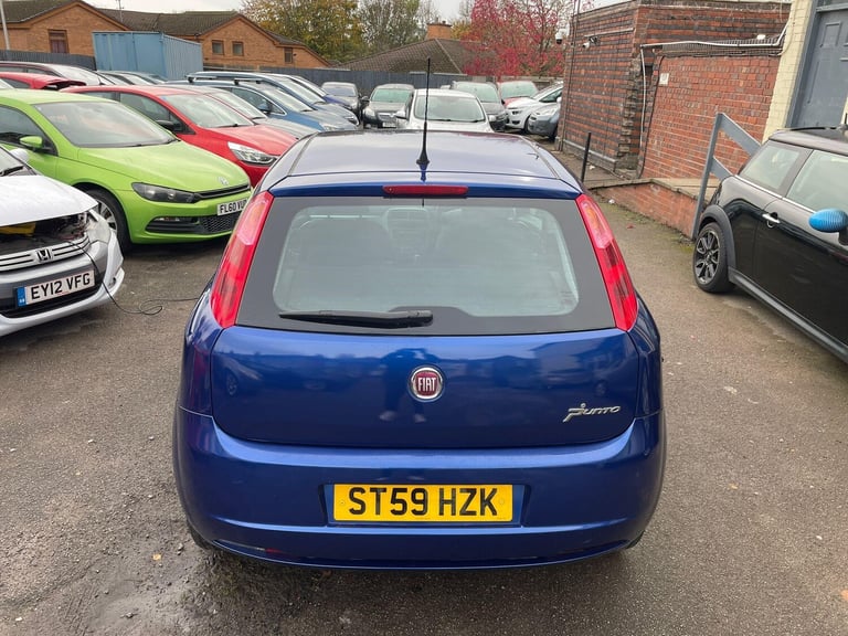 2009 Fiat Grande Punto 1.4 Active Auto Euro 4 3dr HATCHBACK Petrol Automatic