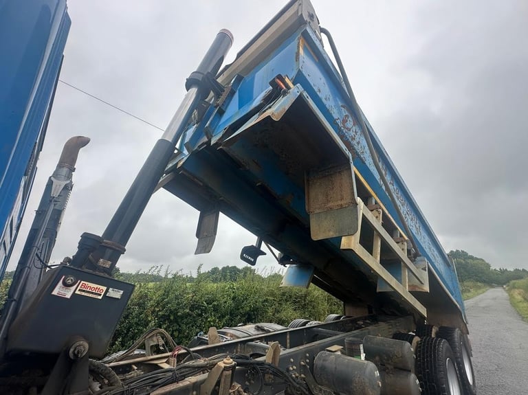 Scania P-Series P410 8 X 4 Steel Tipper