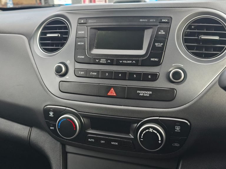 2017 Hyundai i10 1.2 Premium Hatchback 5dr Petrol Manual Euro 6 (87 ps) Hatchback Petrol Manual