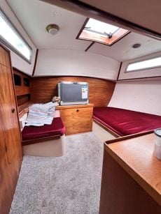 Sailing Boat - Moody 333