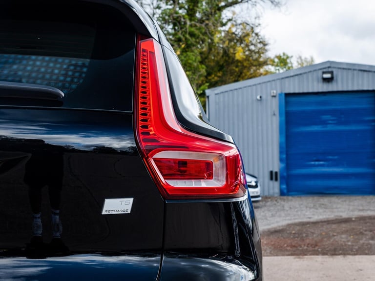 2021 Volvo XC40 1.5h T5 Twin Engine Recharge 10.7kWh Inscription Pro Auto Euro 6 (s/s) 5dr ESTATE...