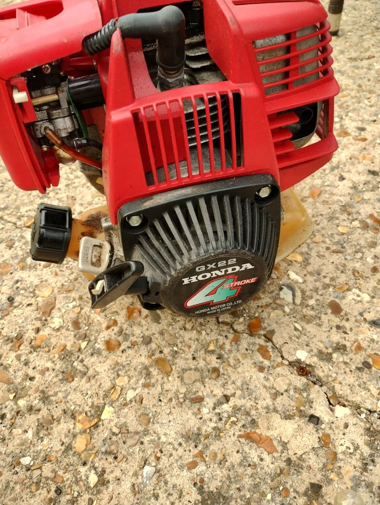 Honda 4 stroke strimmer £60