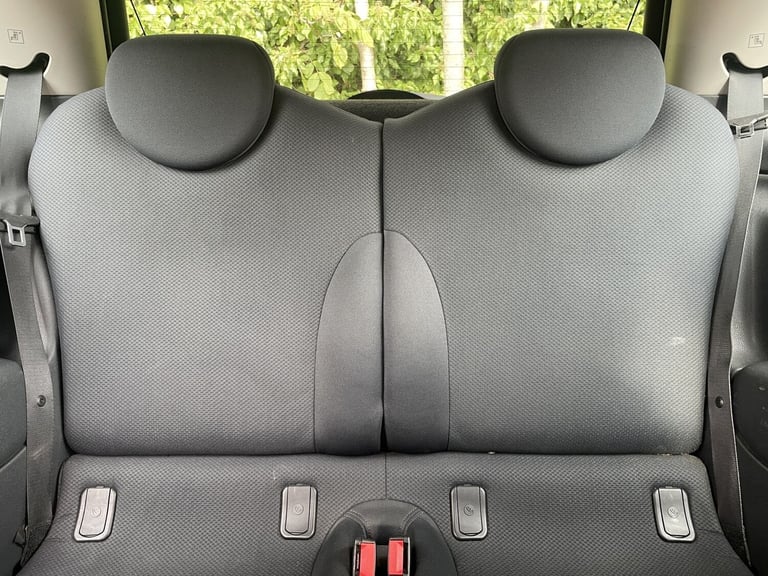 2006 MINI Hatch 1.6 Cooper 3dr Auto HATCHBACK Petrol Automatic