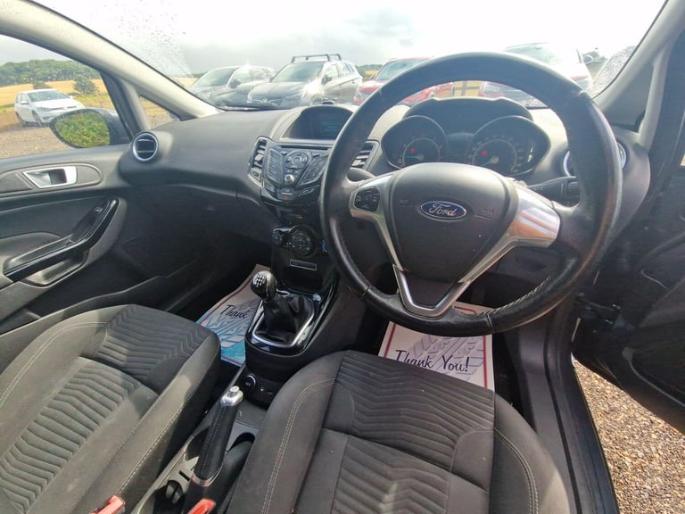 2015 Ford Fiesta 1.0T EcoBoost Zetec Euro 5 (s/s) 5dr Petrol