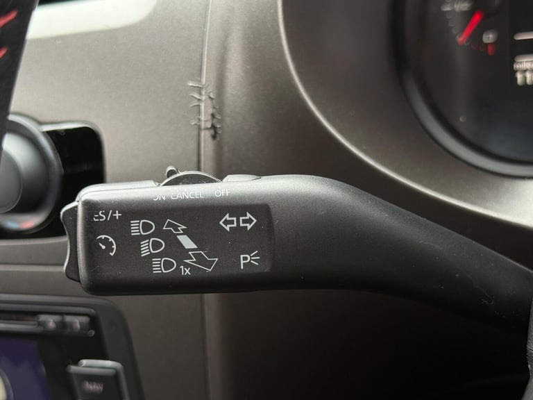 SEAT LEON 2.0 TDI CR FR+ 2012