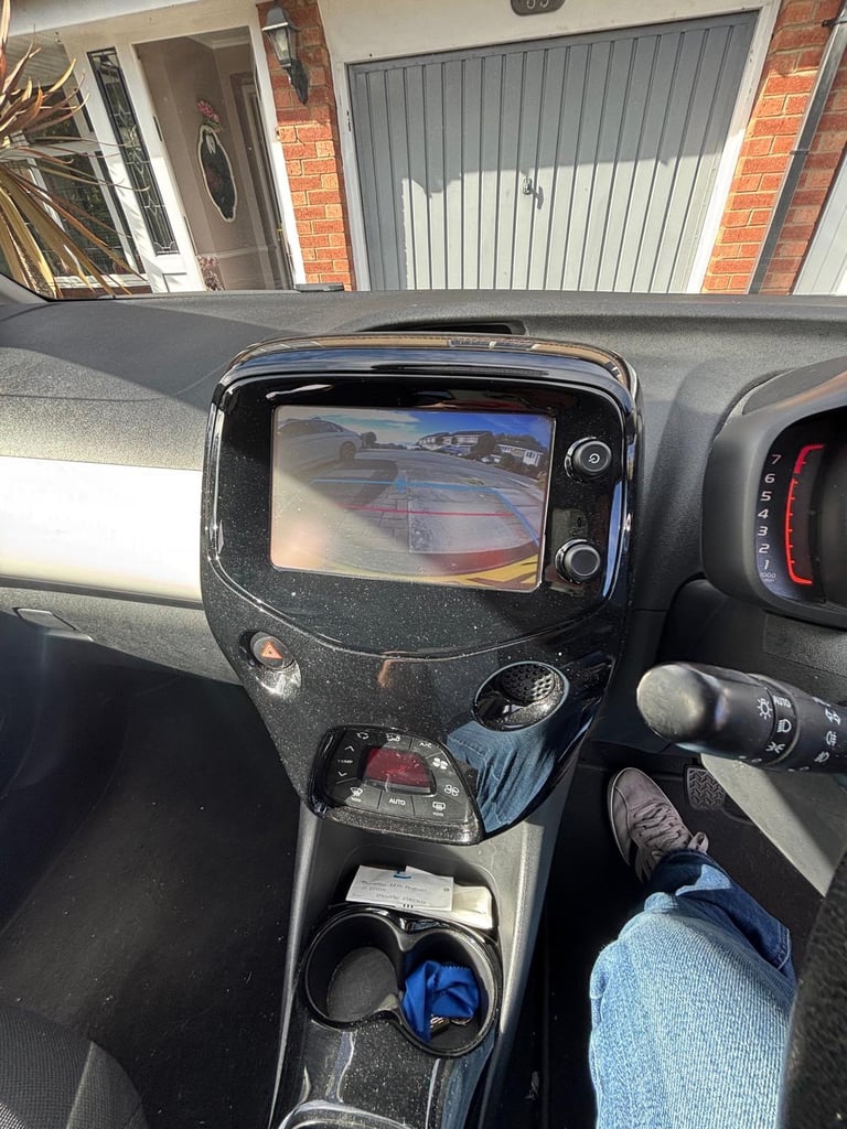 Toyota, AYGO, Hatchback, 2017, Semi-Auto, 998 (cc), 5 doors