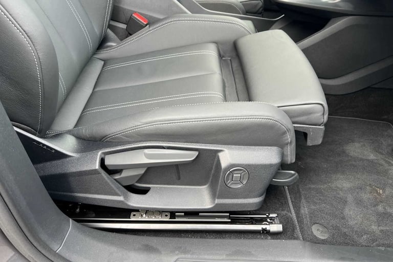 2025 Audi Q4 e-tron 210kW 45 82kWh S Line 5dr Auto [Leather] SUV Electric Automatic