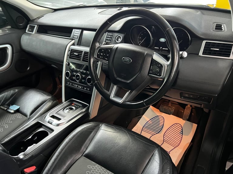 2017 Land Rover Discovery Sport 2.0 TD4 SE Tech SUV 5dr Diesel Auto 4WD Euro 6 (s/s) (180 ps) EST...
