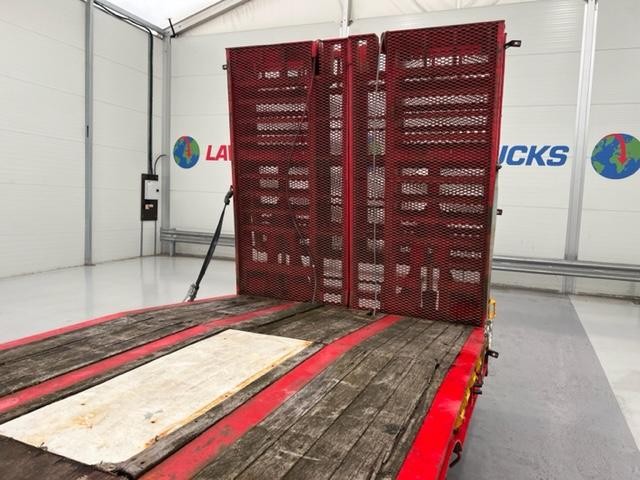 Montracon Tri Axle Stepframe Lowloader